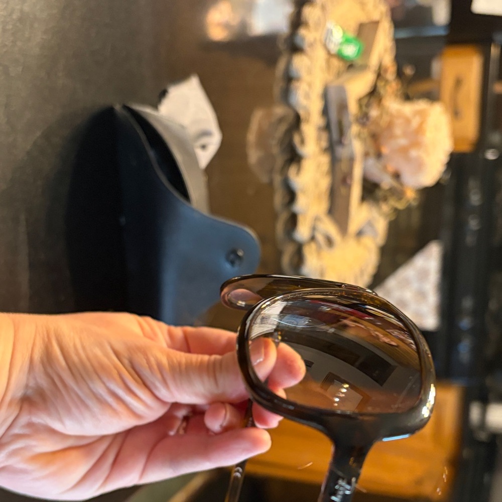 Ray-Ban Tortoise Shell Sunglasses - Picture 7 of 13